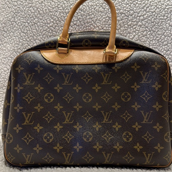 PRELOVED Louis Vuitton Deauville Monogram Bag XYC7HVB - Picture 4 of 9